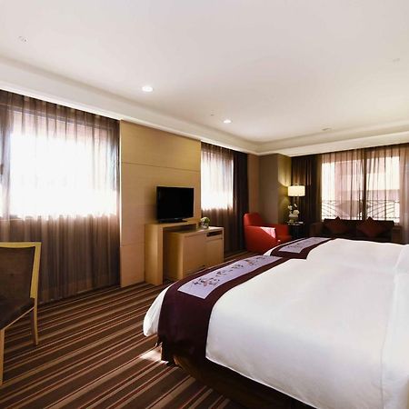 Fullon Hotel Taipei, East Shenkeng Екстер'єр фото