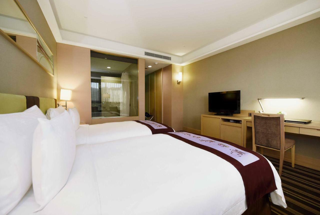 Fullon Hotel Taipei, East Shenkeng Екстер'єр фото